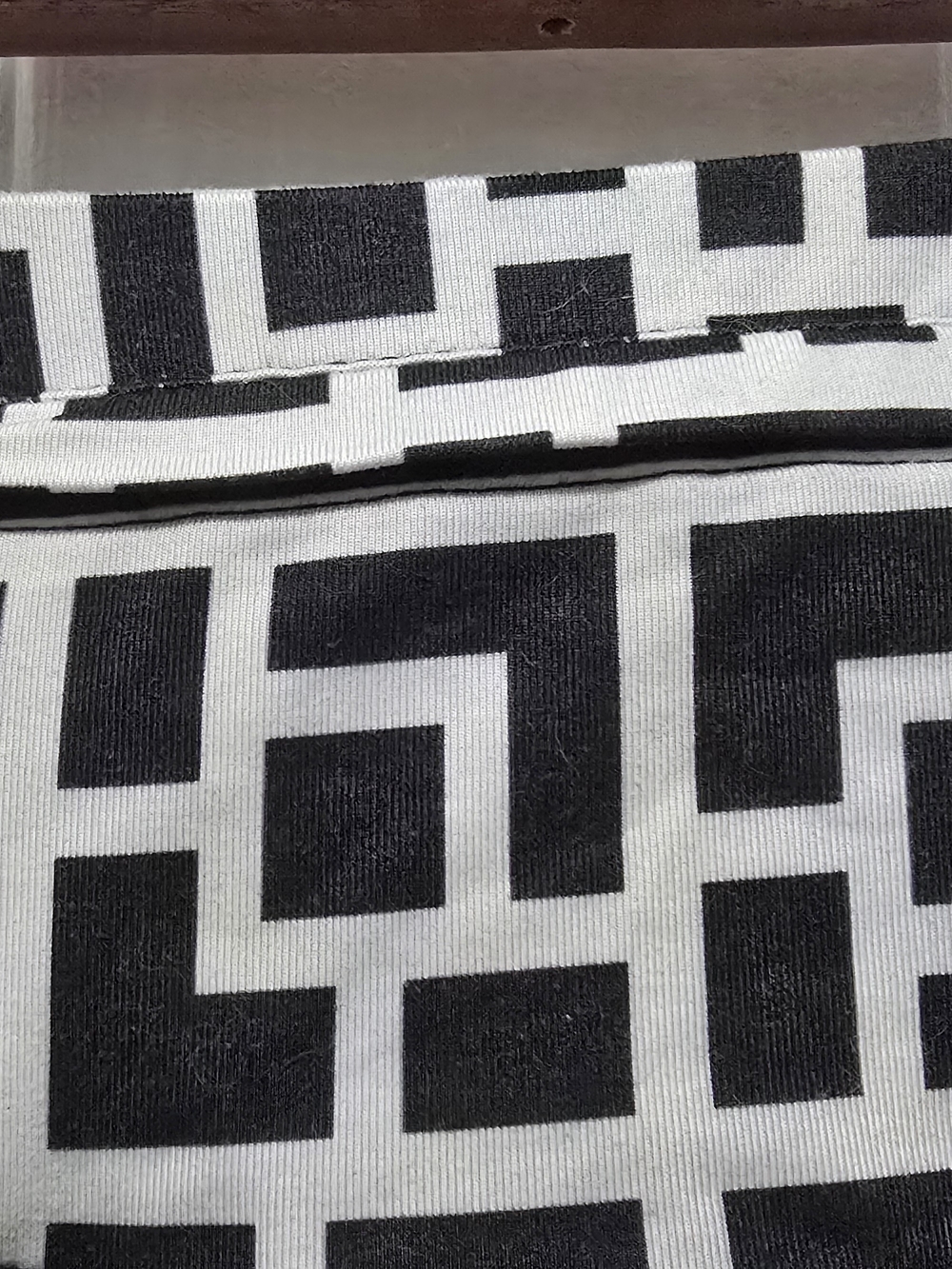 Black & White Geometric A-Line Tennis Skirt - Picture 6 of 8